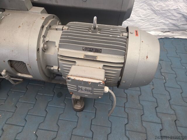 Rotacyjna pompa próżniowa BUSCH R5 RA 1000 B 4Z1 EKXX