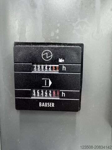 Vertical machining center Deckel Maho DMC 835V