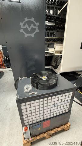 Vertikales Bearbeitungszentrum Deckel Maho DMC 1150 V