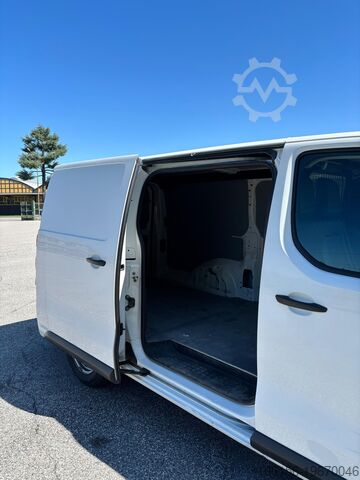 συμπαγές βαν toyota proace
