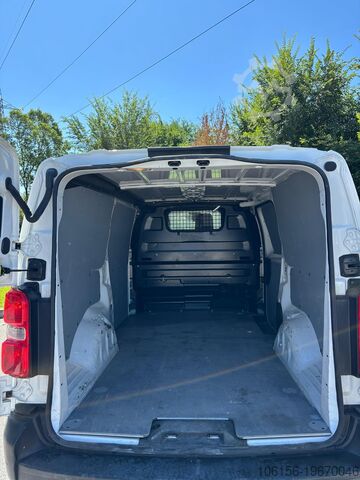 συμπαγές βαν toyota proace
