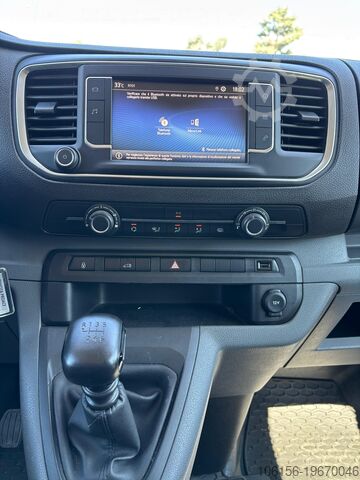 συμπαγές βαν toyota proace