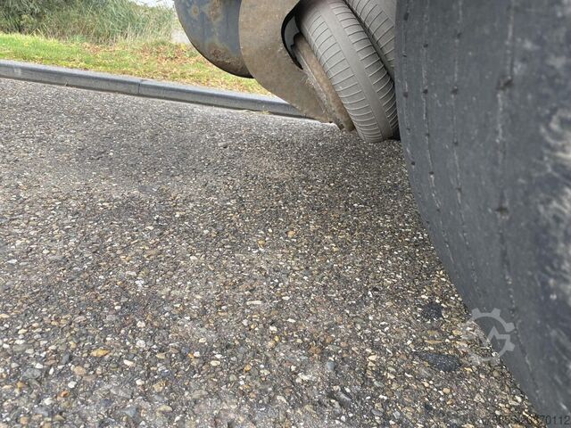 Containertransport Renders RPS 12.27 20/30 FT Chassis / BPW Axles / Lifaxl...