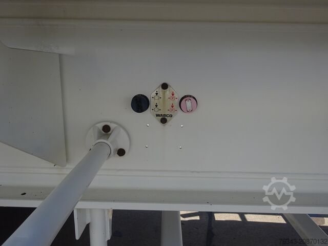 ημιρυμουλκούμενο βυτιοφόρο Benalu CITERNE PULVERULENTE 64000 L