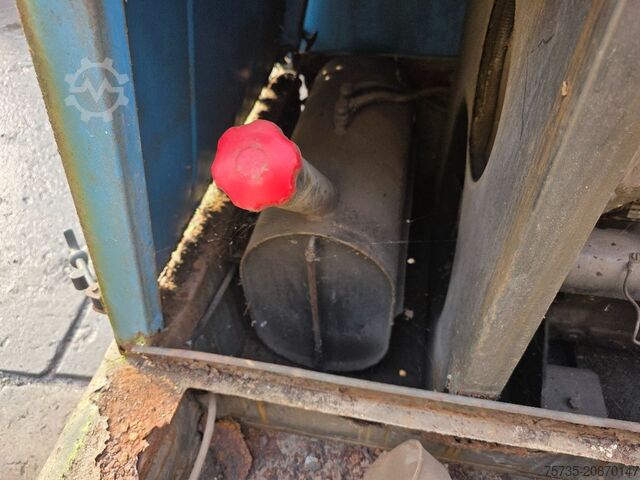 Chladicí kompresor DEUTZ F2L912