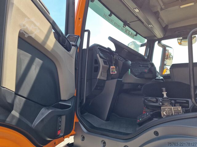 Chassis with cab MAN TGS 26.520 6x2*4 - NEW - PTO/Hydraulic - Retard...