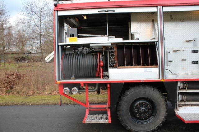 Egyéb MERCEDES-BENZ 917 AF TLF 16/24 *ALLRAD*Werfer *Single Bereift*