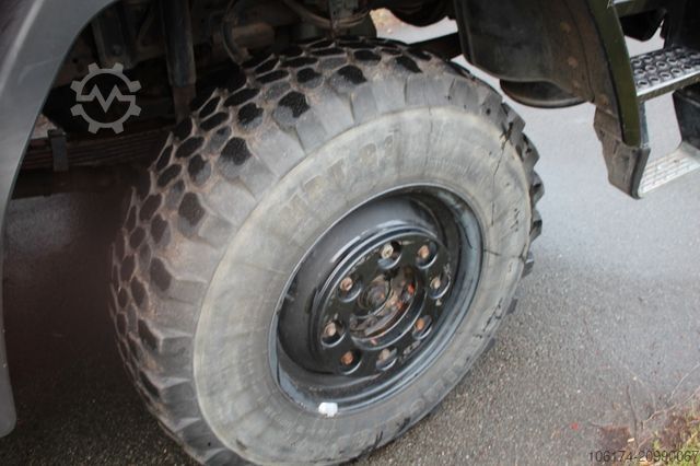 Egyéb MERCEDES-BENZ 917 AF TLF 16/24 *ALLRAD*Werfer *Single Bereift*