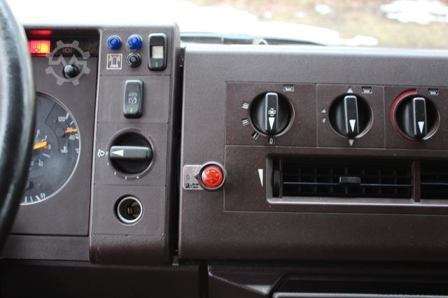 Egyéb MERCEDES-BENZ 917 AF TLF 16/24 *ALLRAD*Werfer *Single Bereift*