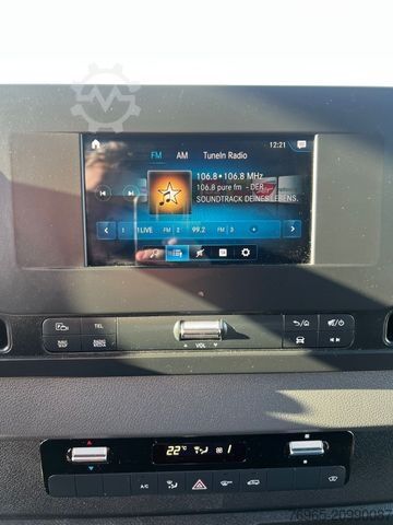 Dobozos furgon MERCEDES-BENZ Sprinter 314 AUTOMATIK NAVI TOTWINKEL KAMERA LED