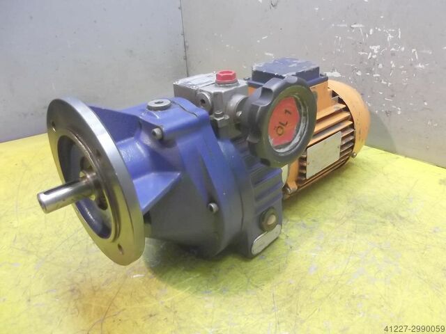 Adjustable gear motor 0.37 kW 26-143 rpm Motovario TKRF/5