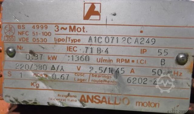 Adjustable gear motor 0.37 kW 26-143 rpm Motovario TKRF/5