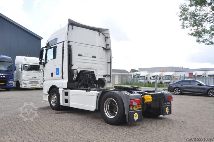 Estándar-SZM MAN TGX 18.440 XXL 4X2 Driving School 208.622km