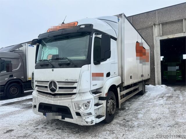 Kuffert Mercedes-Benz Actros 1833