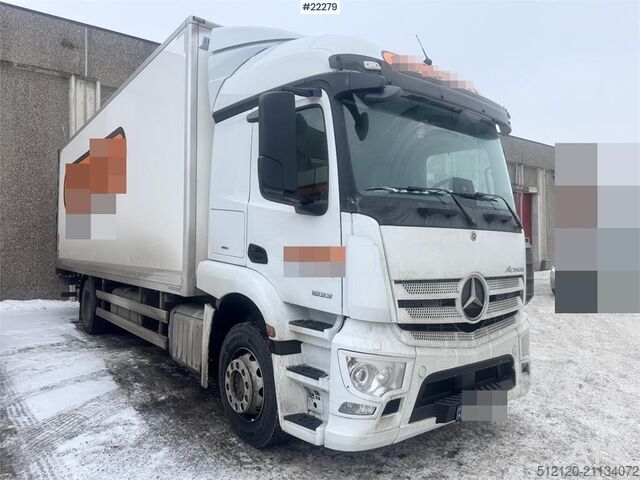 Kuffert Mercedes-Benz Actros 1833