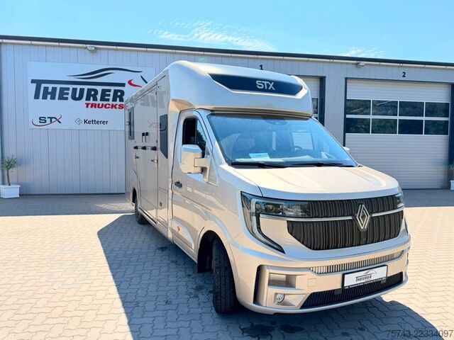 Trasportatore di bestiame RENAULT Master STX 5 Sitzer Haras ex. Lang Automatik