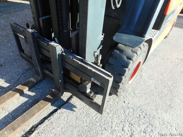 Stivuitor Linde E25H-01/600 mit Freihubmast