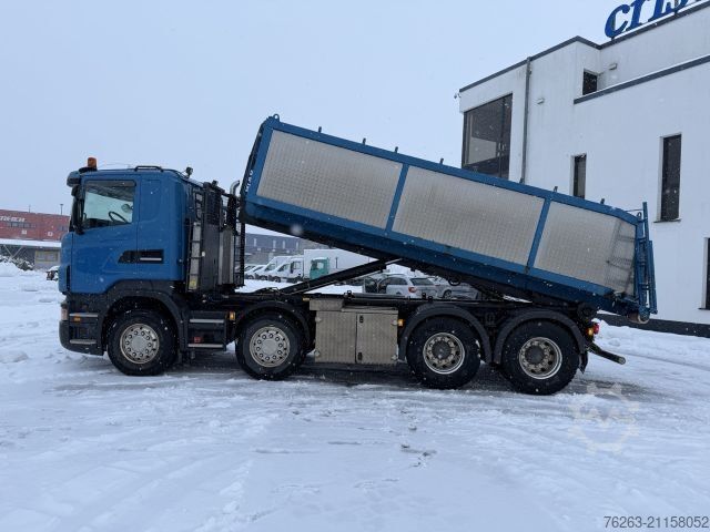 Hákový nosič kontejnerů SCANIA Graber ISOGRA Asphalt Thermo Silo Mulde 15 cbm