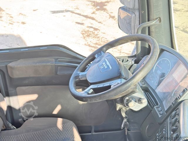 Jeřáb na nákladním automobilu MAN TGA 26.390 * TEREX ATLAS 165.2E - 8.2/2 + FUNK