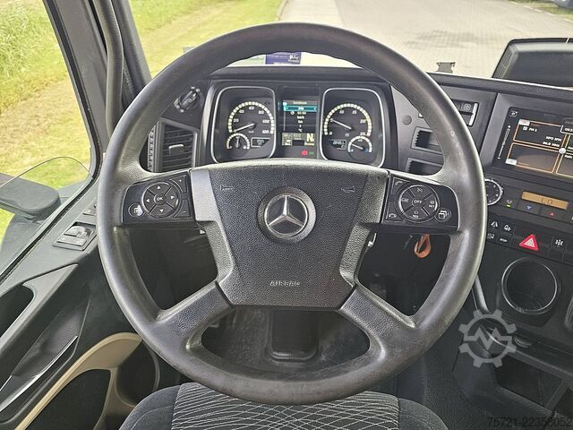  MERCEDES-BENZ ACTROS 1843