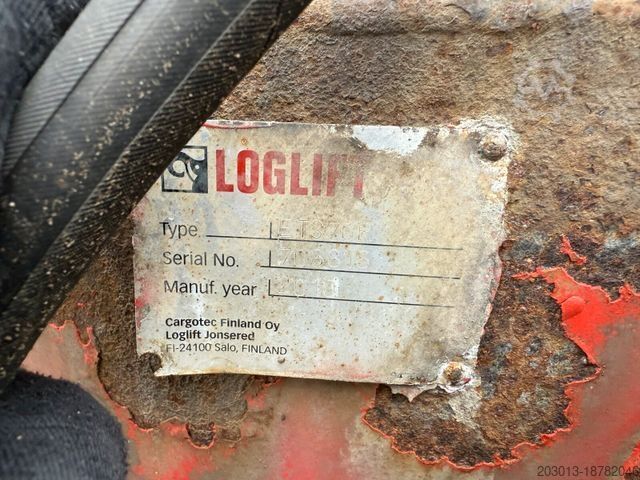 Autocarro forestale SCANIA R560 6x4 Holztransport Kran LOGLIFT HIAB 140S79R