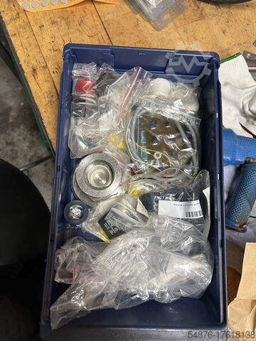 Gehaktmolen met vemaglift. MADO MEW 731