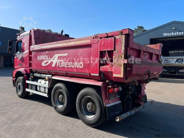 Autocarro ribaltabile MERCEDES-BENZ Arocs 2658 6x4 BL Istrail Kipper/ Retarder/Klima