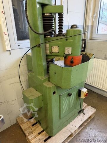 Rundtisch-Topfschleifmaschine DELTA LC 400