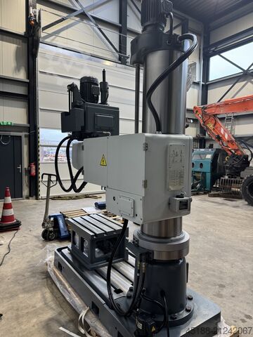 Radyal matkap tezgahı Kao Ming KMR-1250DH