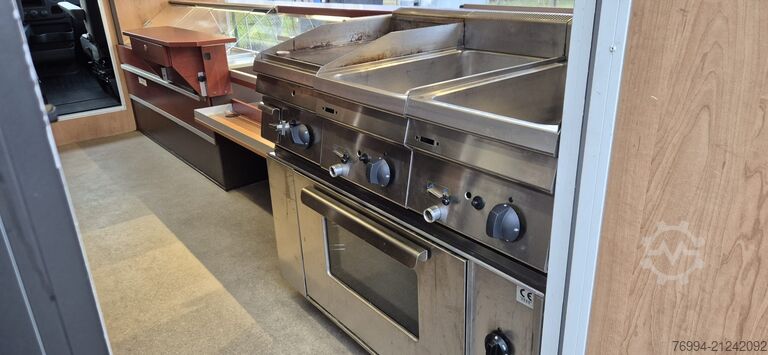 Sales vehicle, food truck, snack mobile Renault Master Frühstücksmobil Jausenmobil