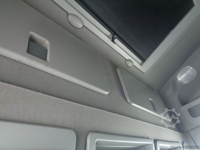 Box truck IVECO ML 150E25/P