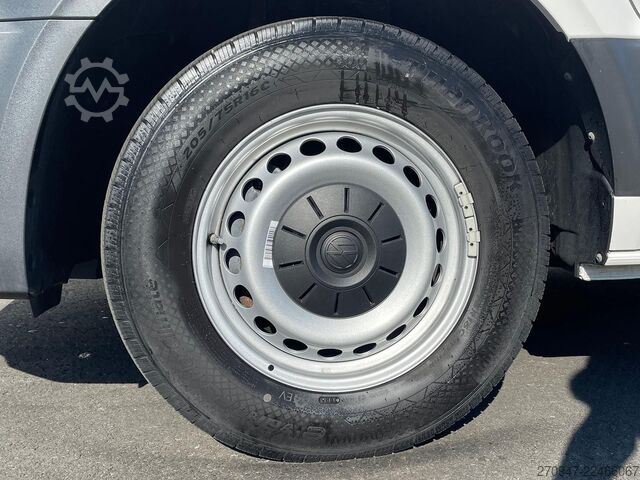 Furgão de teto alto VW Crafter Kasten 35 L4H3 NAV RFK äden