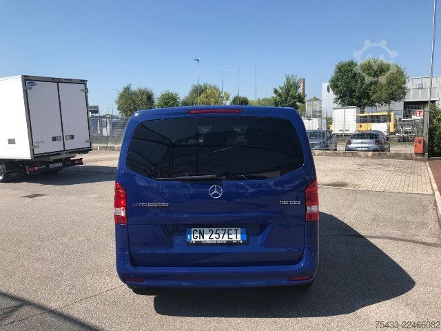 Van personalizado Mercedes-Benz Vito 116 cdi Compact 4x4 tourer select auto my20