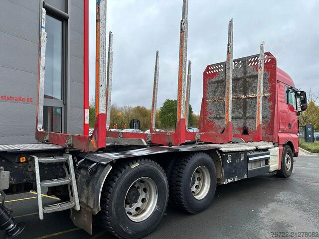 Timber transporter MAN TGX 26.500 6x4 BL Kurzholz TajfunLIV 150Z 9,6