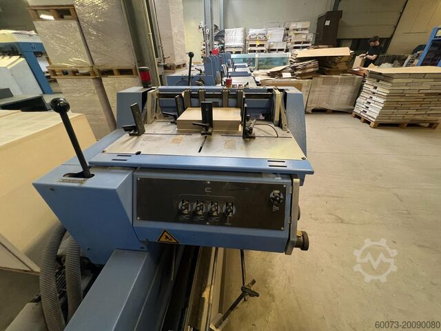 Sešívačka na brožury Müller Martini Presto E90