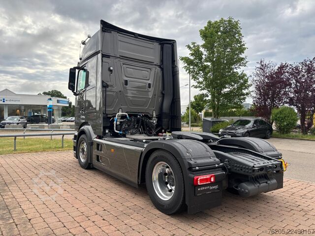 Standardowy ciągnik siodłowy Mercedes-Benz Actros 1853 LS 4x2 ***Top Ausstattung,***