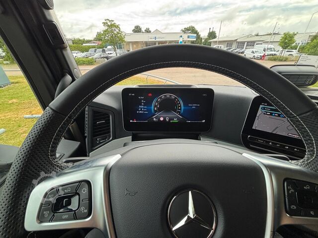 Standardowy ciągnik siodłowy Mercedes-Benz Actros 1853 LS 4x2 ***Top Ausstattung,***