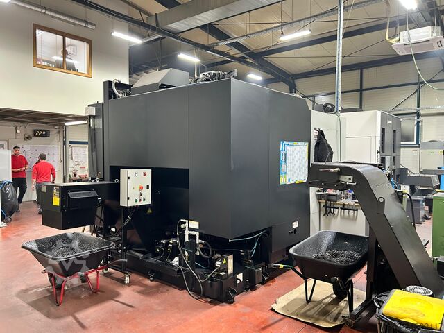 Függőleges megmunkáló központ DOOSAN VC 630 5AX