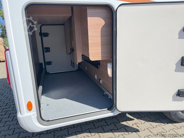 Half-integraal camper BÜRSTNER Lyseo TD 644 G Winter-Paket, Automatik, 4400 kg