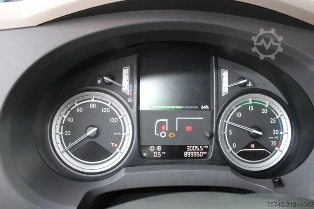 Koel-vriestransport DAF LF 250 + CARRIER XARIOS 500 + 16T EURO 6 + PERF...
