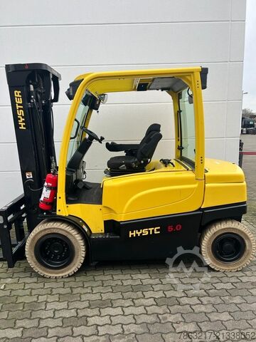 Ηλεκτρικό περονοφόρο τετράτροχο Hyster J 5.0 XN