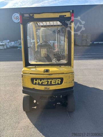 Ηλεκτρικό περονοφόρο τετράτροχο Hyster J 3.0 XN
