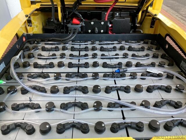 Ηλεκτρικό περονοφόρο τετράτροχο Hyster J 3.5 XN