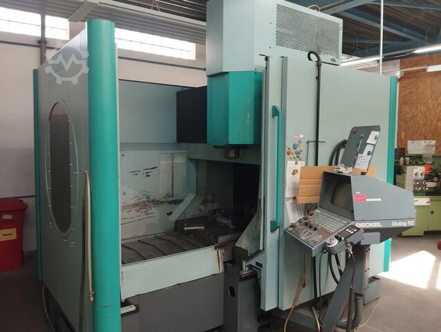 Centro de usinagem Friedrich Deckel DC 100 V