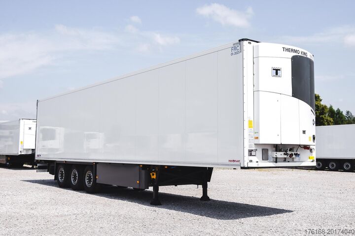 Semi-remorque frigorifique SCHMITZ CARGOBULL SKO FP 45 ThermoKing SLXi 300