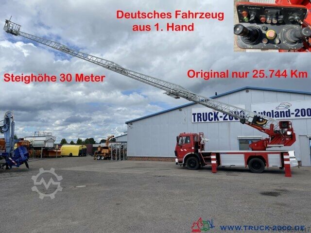 Mercedes-Benz 1422NG Ziegler Feuerwehr Leiter 30m Rettungskorb