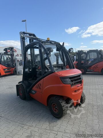 Wózek widłowy z silnikiem wysokoprężnym Linde H30D-02