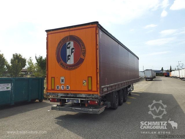 Semi-reboque aberto com lona Schmitz Cargobull Semitrailer Curtainsider Standard Hayon