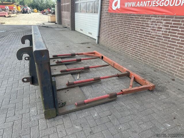 Yuvarlak balya kepçesi  Tandenbak