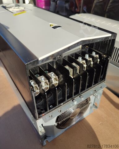 Przemiennik częstotliwości ACS880-01-169 ABB ACS880-01-169A-3+E200+K475